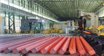 Sản lượng thép thô của JSW Steel tăng 22% trong tháng 4